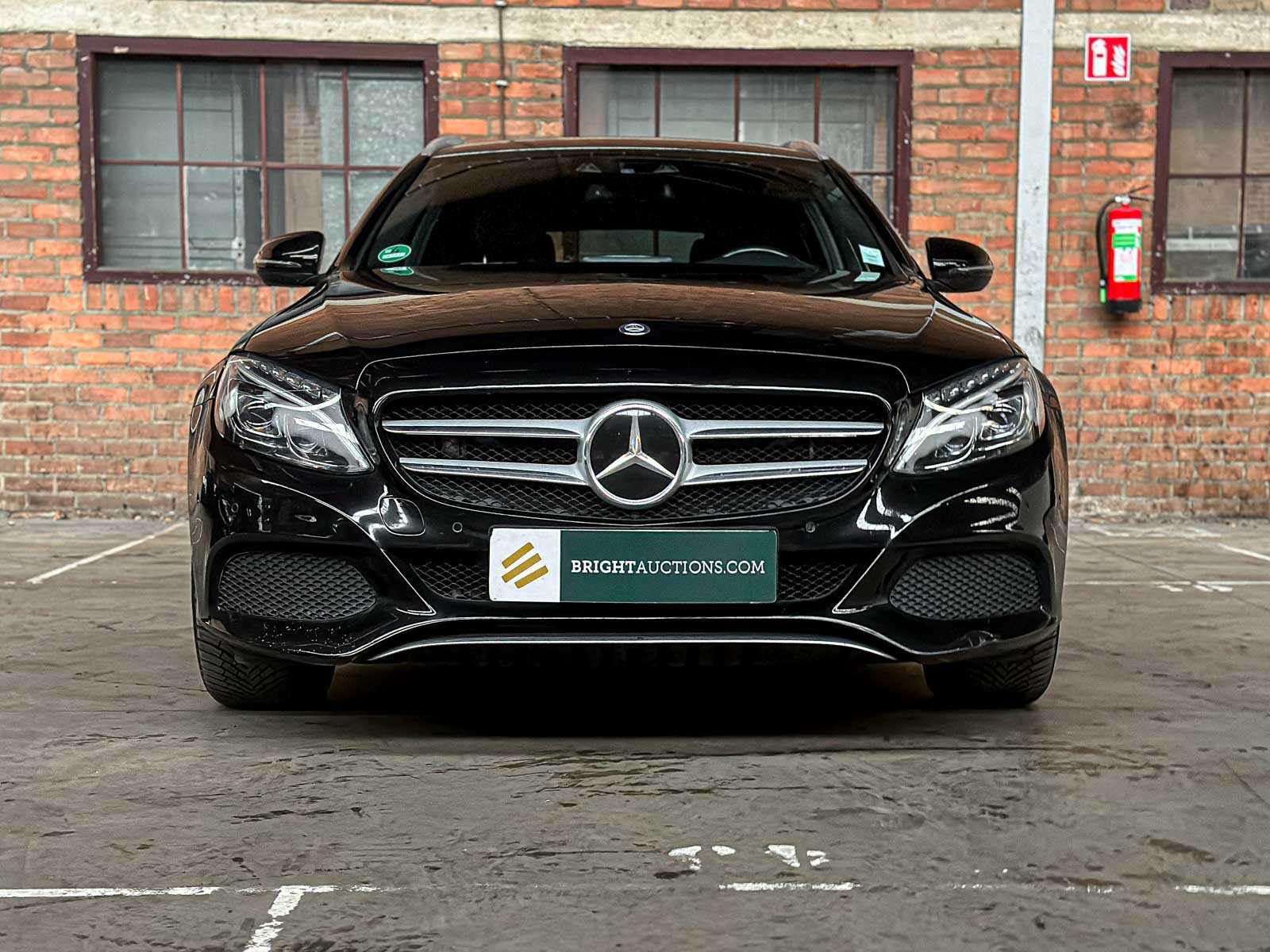 Mercedes-Benz C350e Estate 2.0 Hybrid 211pk 2015 (Origineel-NL) C-Klasse, HB-978-S