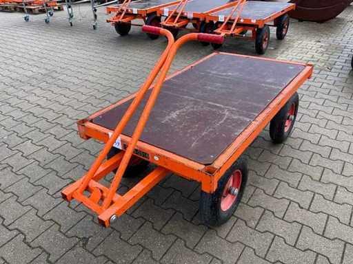 Camion Tretal à traction manuelle 2016