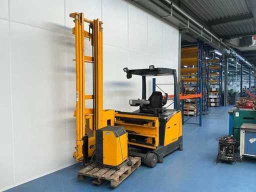 Jungheinrich EFX 410 Combi Truck