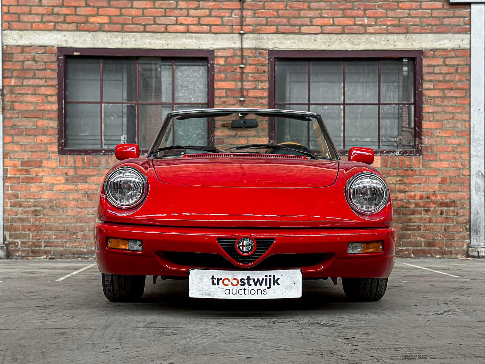 Alfa Romeo Spider 2.0 118hp 1992, NJ-273-V Youngtimer