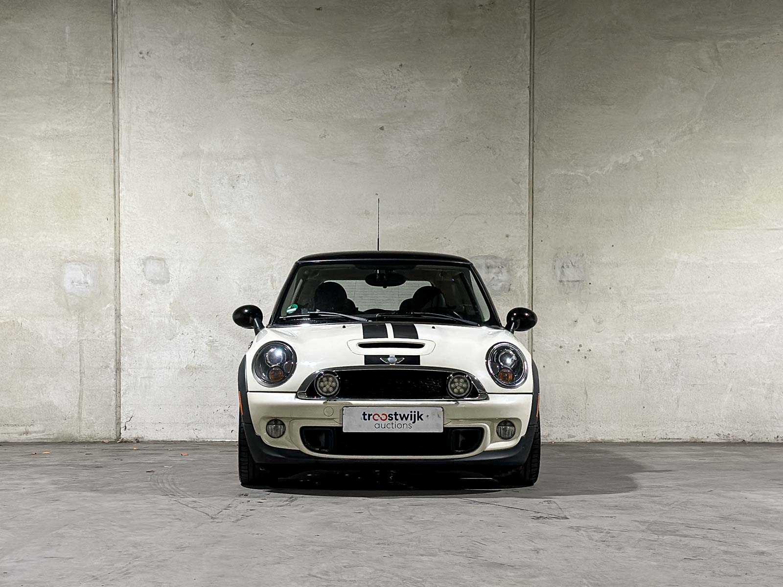 Mini Cooper S Westminster 1.6 215pk 2013, N-563-VK