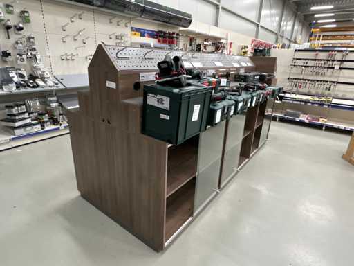 Vitrine à porte coulissante en verre double face