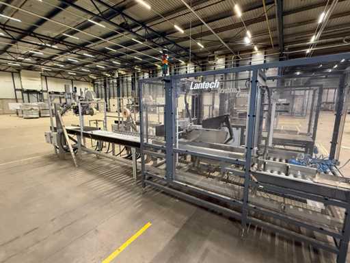 Lantech - 2015 - CS-1000 - Case sealer