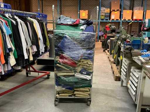 Salopeta de petrecere