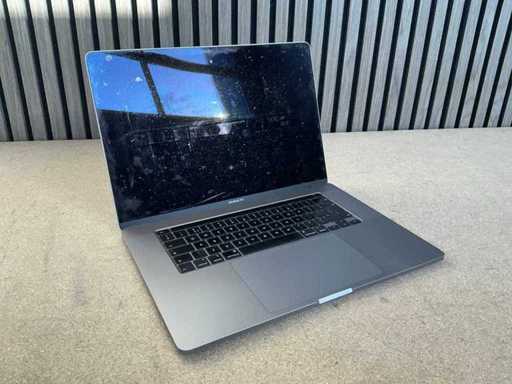 Laptop - Apple Inc. - MacBookPro16.1