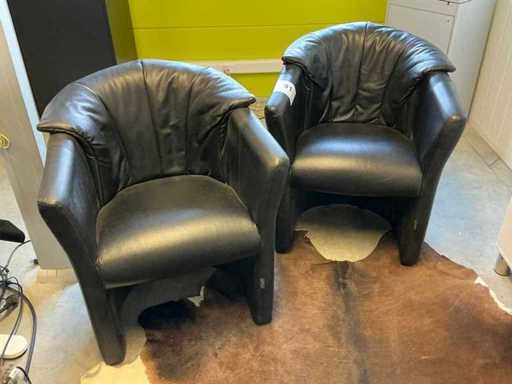 Romance Club Seats (2x)