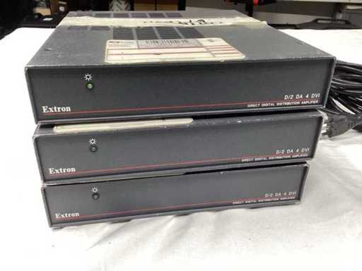 EXTRON - DVI D/2 4DVI Verdelers (3x)