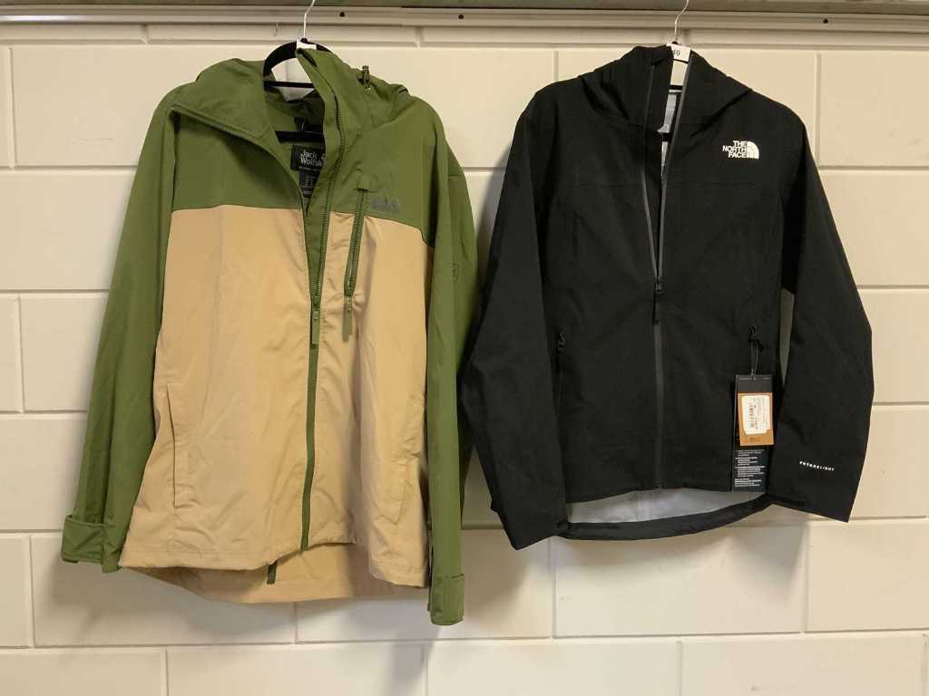 North Face and Jack Wolfskin Two Jackets 2x Troostwijk Auctions