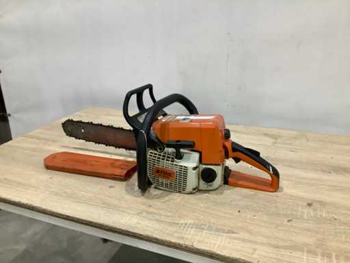 Stihl Tronçonneuse