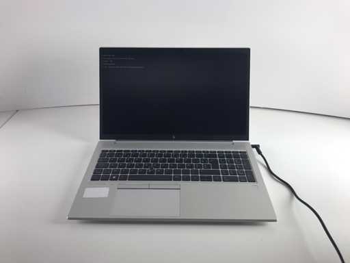 HP - Elitebook 855 G8 15.6", AMD Ryzen 5, 16 GB RAM, 256 GB NVMe Laptop