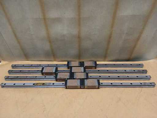 Rexroth – Liniowy system prowadnicy – Liniowe prowadnice z blokami nośnymi (4x)