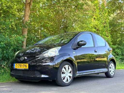 2009 Toyota Aygo Airco - 5 Türen - 1,0-12V Pkw