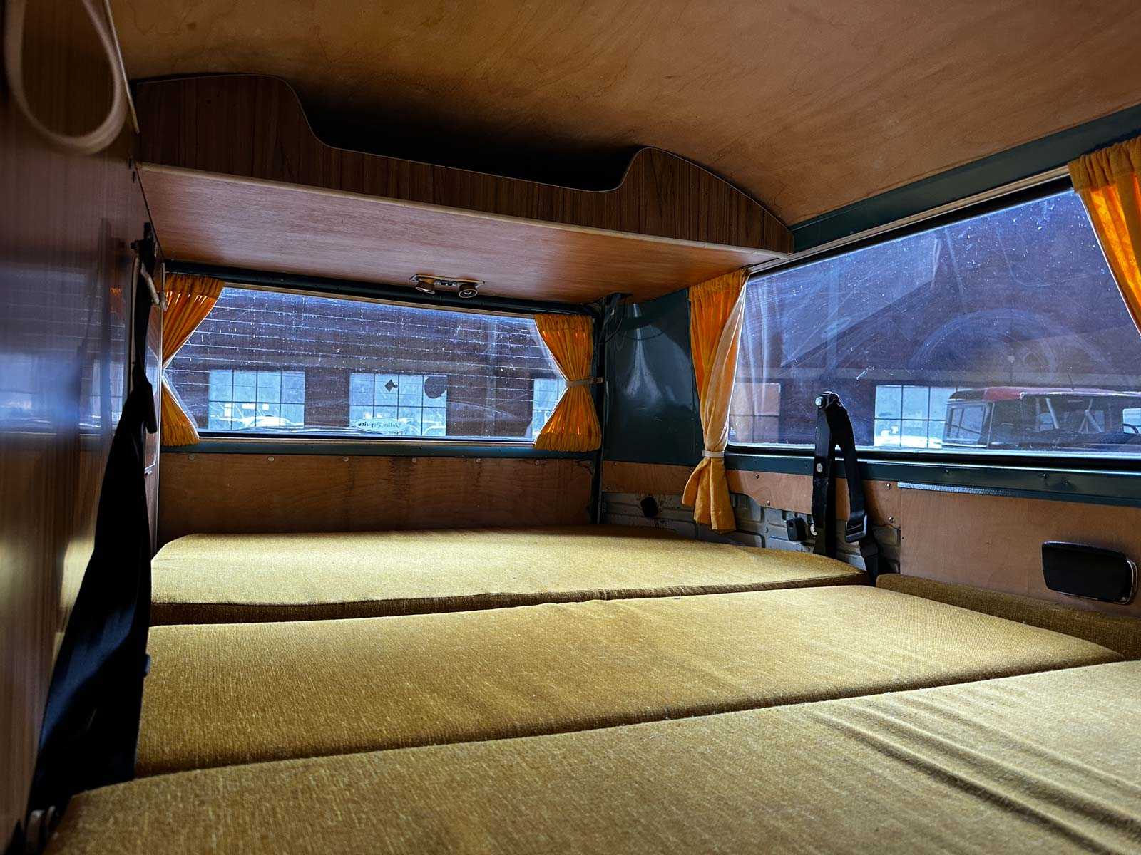 Volkswagen 23-517 Camper 1973, 07-YB-44