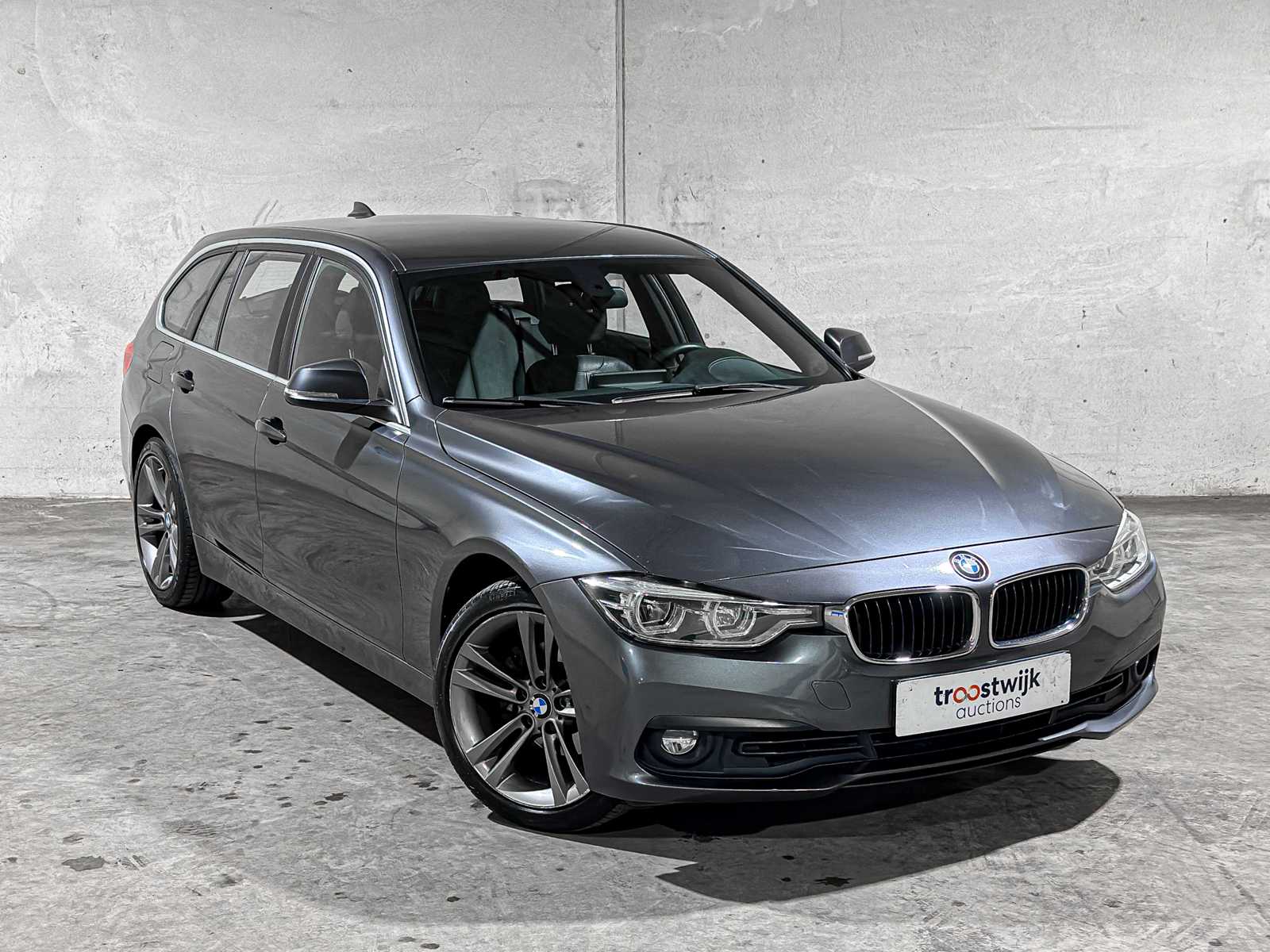 BMW 320i Automatic Centennial High Executive 184hp 2016 3-Series Touring, JR-371-D