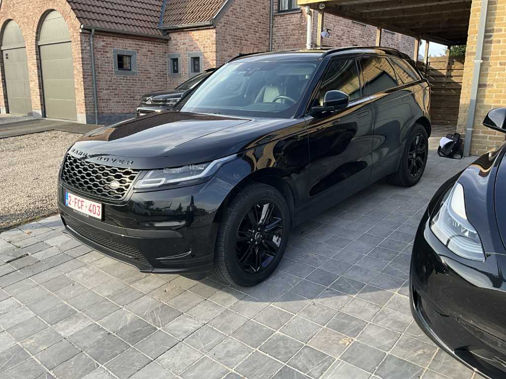 2019 Land Rover Velar D180S Passenger Car