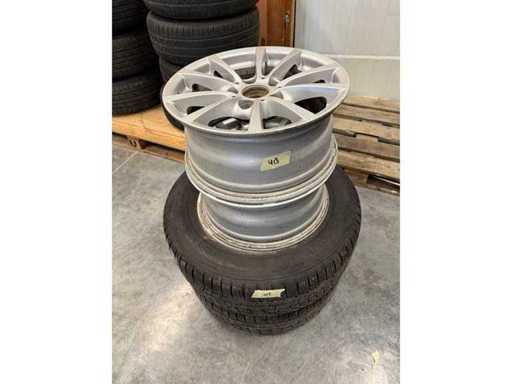 2 anvelope + 4 jante Volkswagen Transporter
