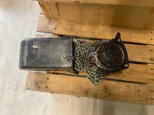 Chain hoist