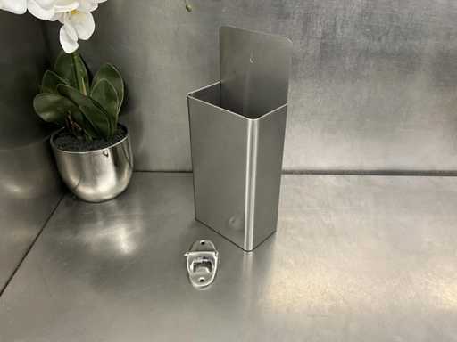 Bac goutte-à-goutte en acier inoxydable avec ouvre-coupe-eau (6x)