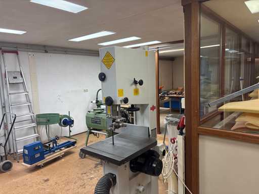 Peulen Rotterdam Lintzaagmachine