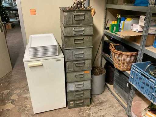 Batch of vintage storage bins, 9 pieces