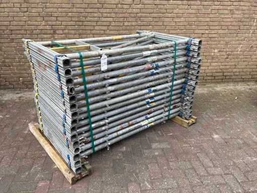 Doka Staxo 100 frame 0.90M (15x)