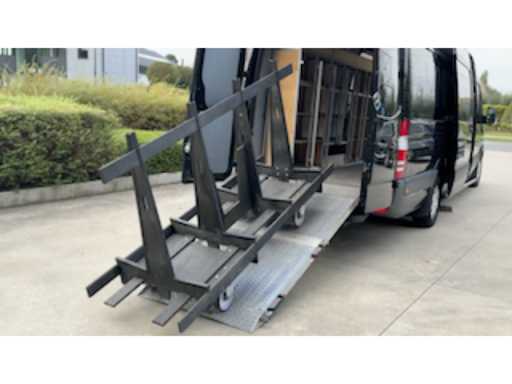 a8d57084-6b6b-4b42-b6a5-05ab775b7a2e.mp4