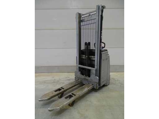 STILL EXV20I Stacker