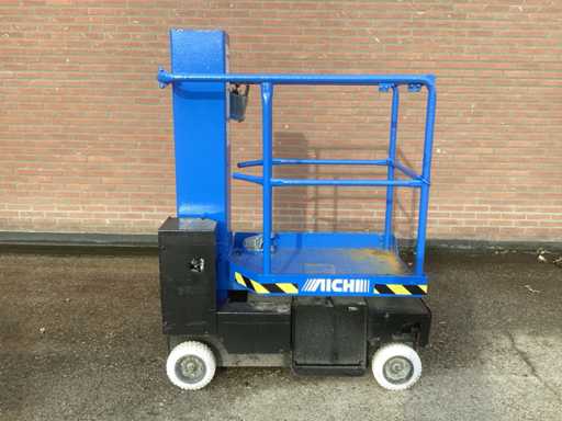 2008 AICHI SV04B Hoogwerker