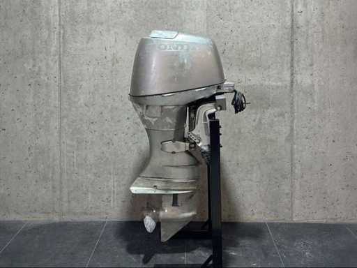 Honda - Long tail - 40 HP - 4-stroke - Outboard motor