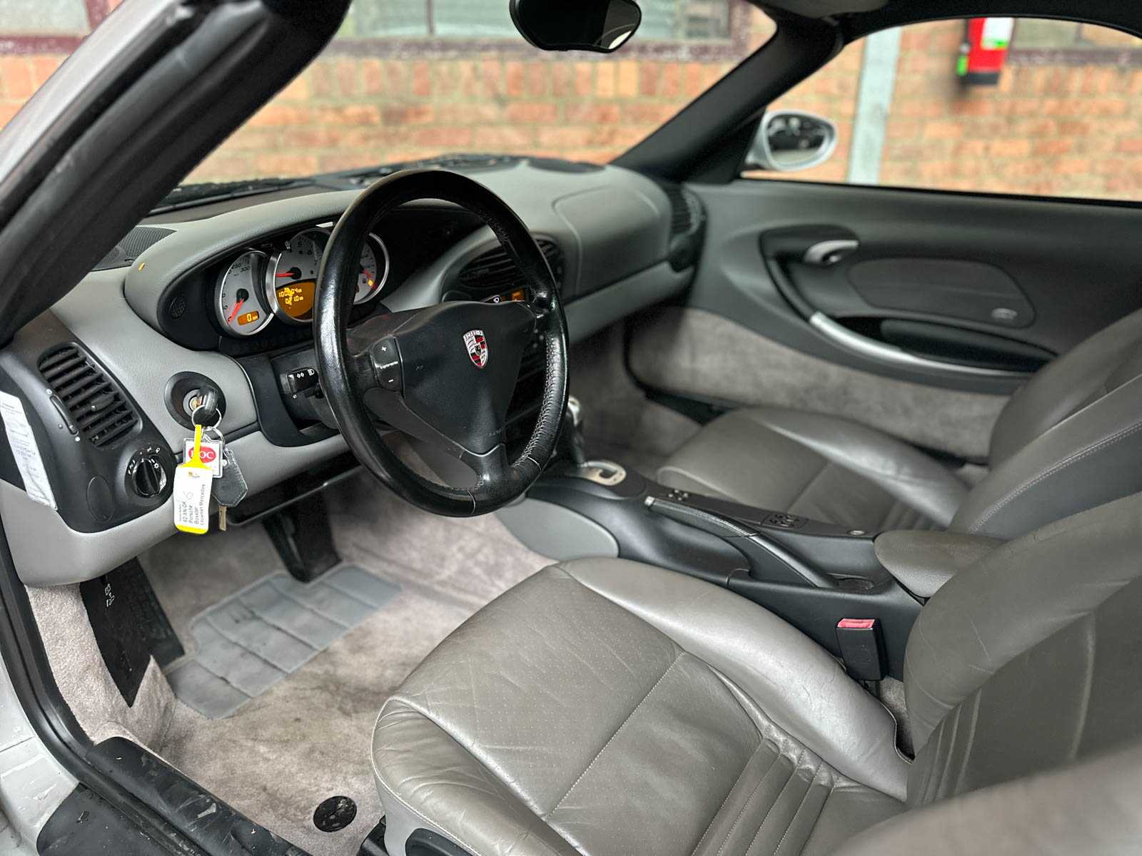 Porsche Boxster S 3.2 Tiptronic 248pk 2001, 62-XN-GK