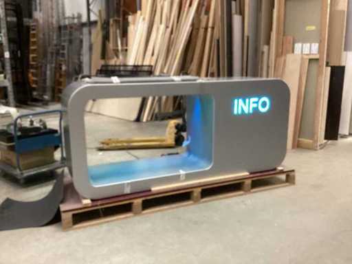 Contador de información lacado en plata metálica