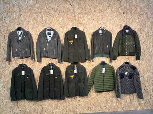 Jachete din piele Goosecraft (10x)