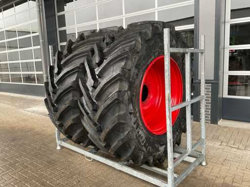 Trelleborg TM1060 VF Tire with rim (2x)