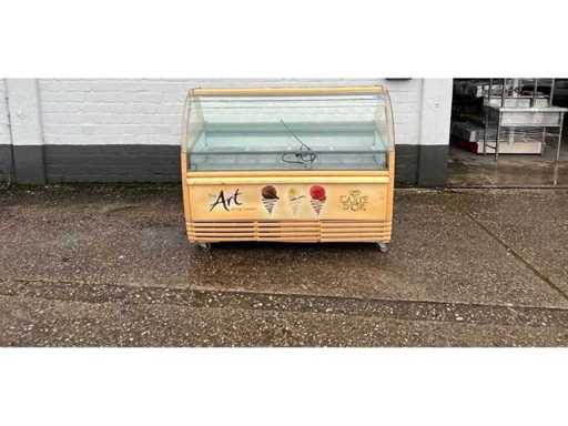 ISA - IJsvitrine - Gebruikt IJstoonbank