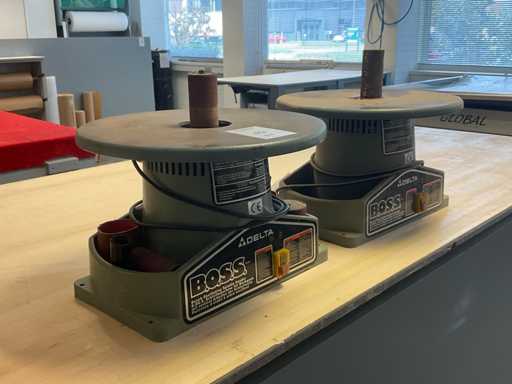 Delta 31-780 Oscillerende schuurmachine (2x)