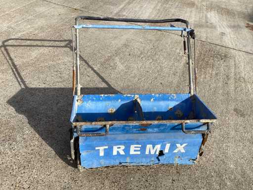 TREMIX TR 850 Rozsiewacz cementu