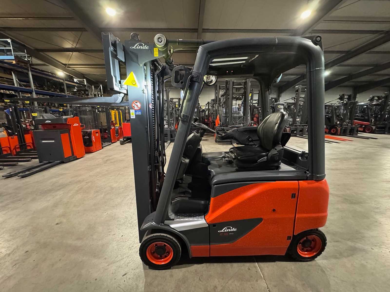 12/2020 Service + UVV 12/2026 Linde E16PH 1,600kg Triplex Electric Forklift 5,838 hours