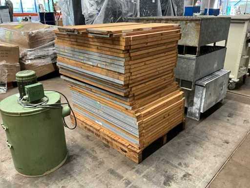 Étagères en bois (35 fois)