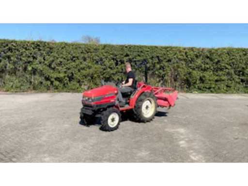 d6b10a16-0617-4bd7-aac6-a7fc309636a7.mp4