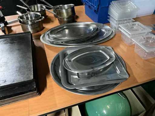 RVS serveerschalen (18x)