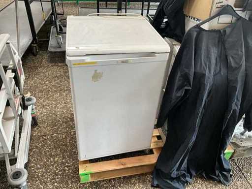 Rm2000 Refrigerator