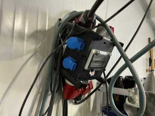 Stray current box (2x)