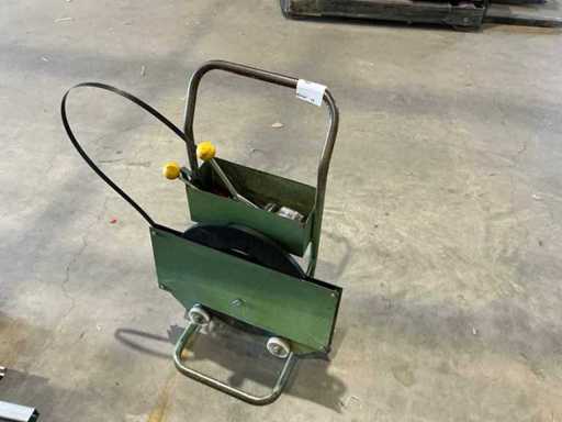 Strapping machine