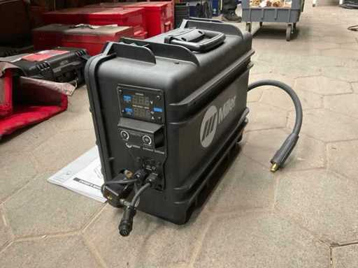 Miller SuitCase 12 MIG spawalnica