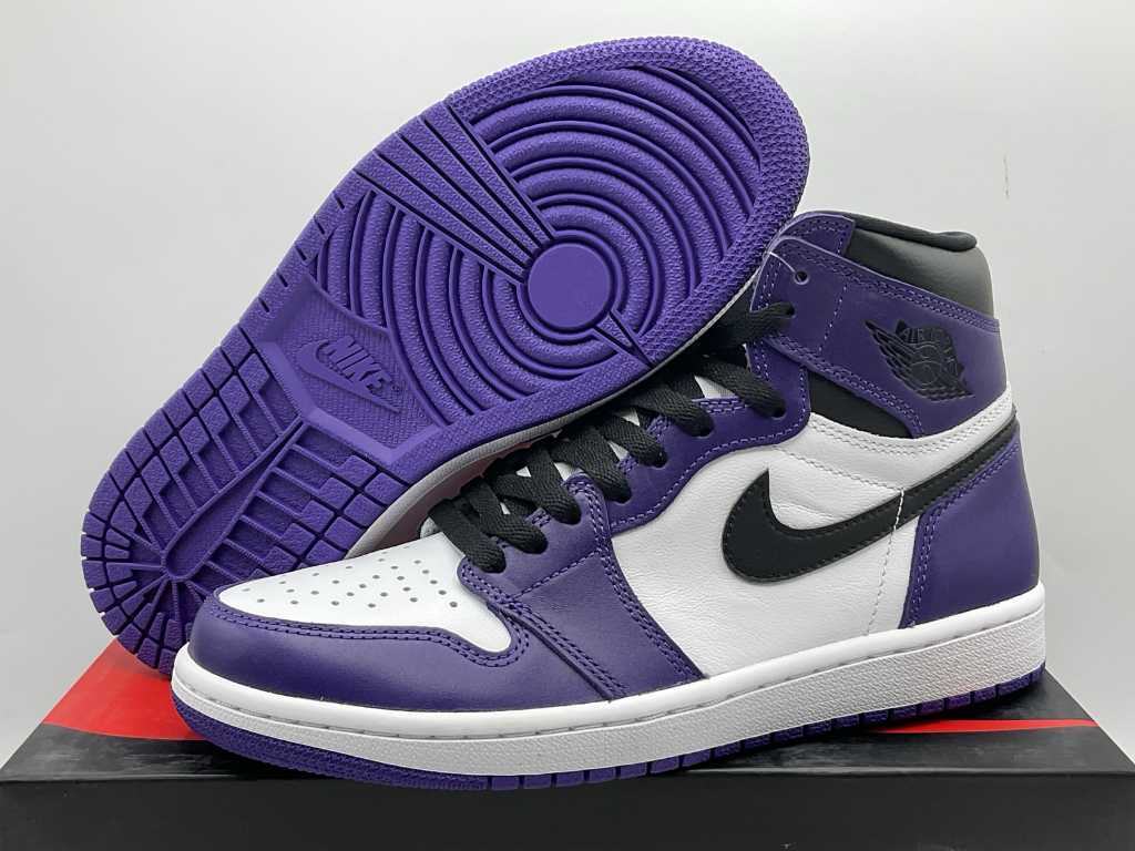 Nike Air Jordan 1 Retro High OG Court Purple White Sneakers 42