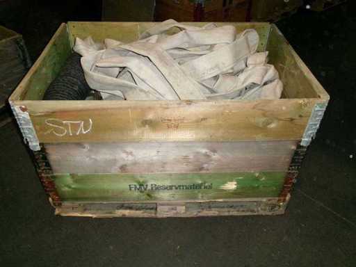 Mélange de tuyaux de lot, aussi bon que neuf/usagé, y compris la boîte en bois (G3)