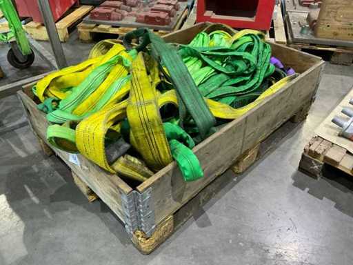 Partia pasów do podnoszenia