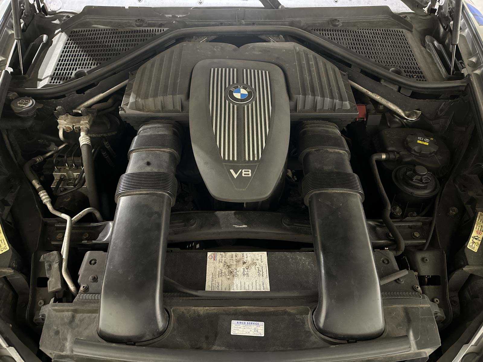 BMW X5 xDrive48i 4.8 V8 E70 355pk 2007, P-834-RB Youngtimer