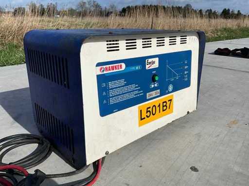 Chargeur de chariot élévateur Hawker ME