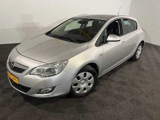 Opel Astra 1.6 Edition, 39-LBJ-1